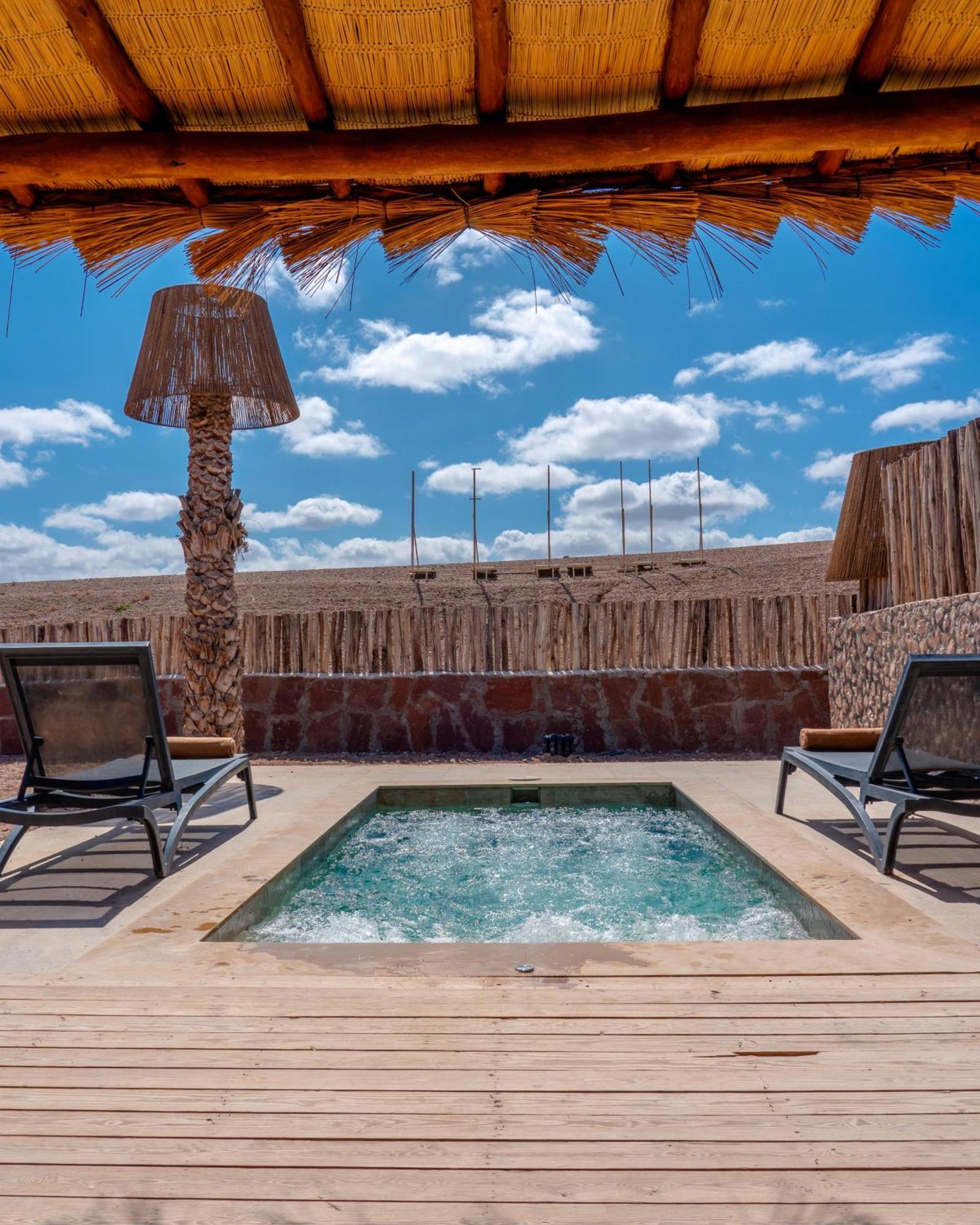 Le Bedouin Agafay Villa Marrakesh Exterior photo